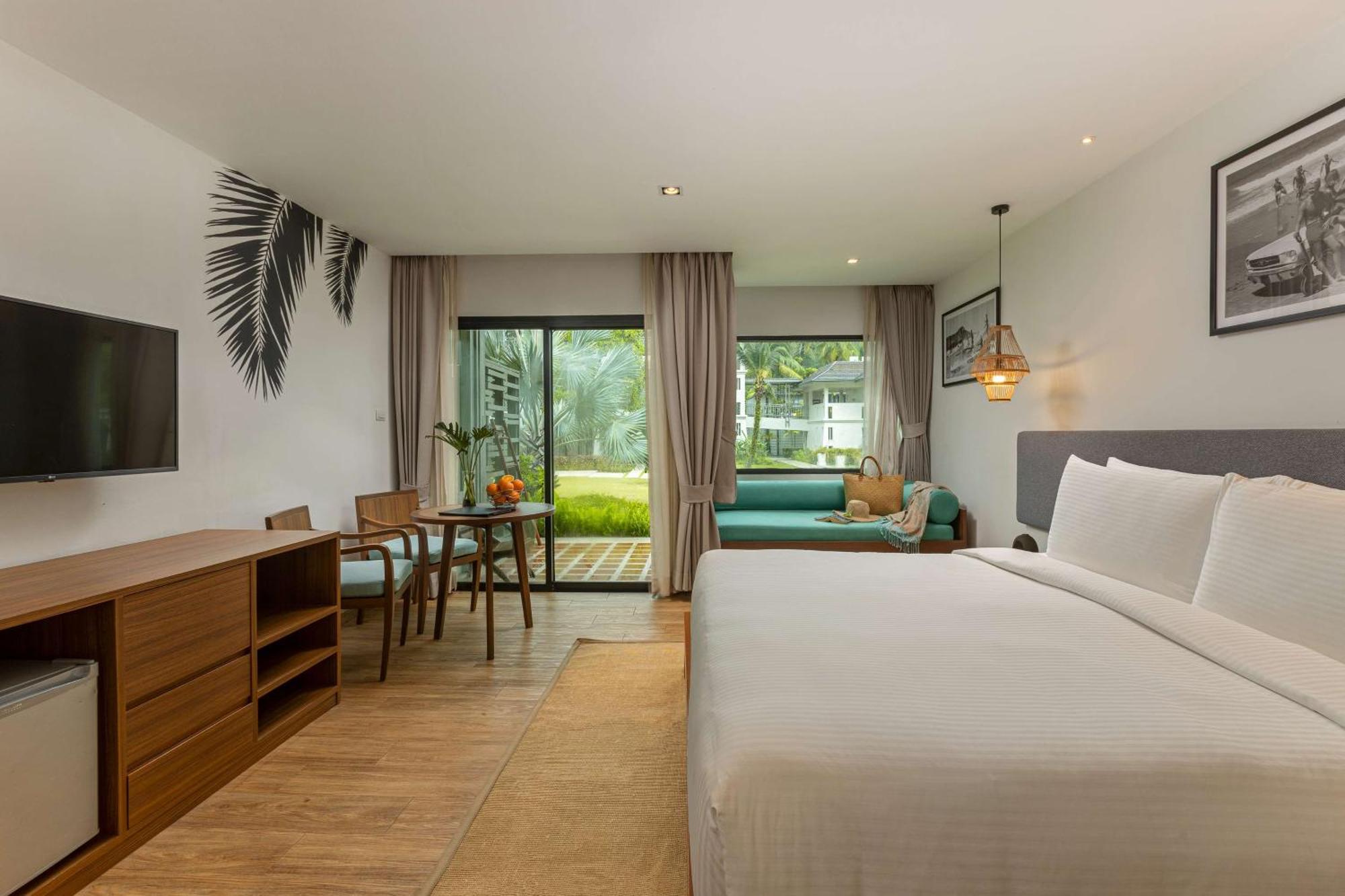 Outrigger Khao Lak Beach Resort - Sha Extra Plus 외부 사진 Deluxe Room
