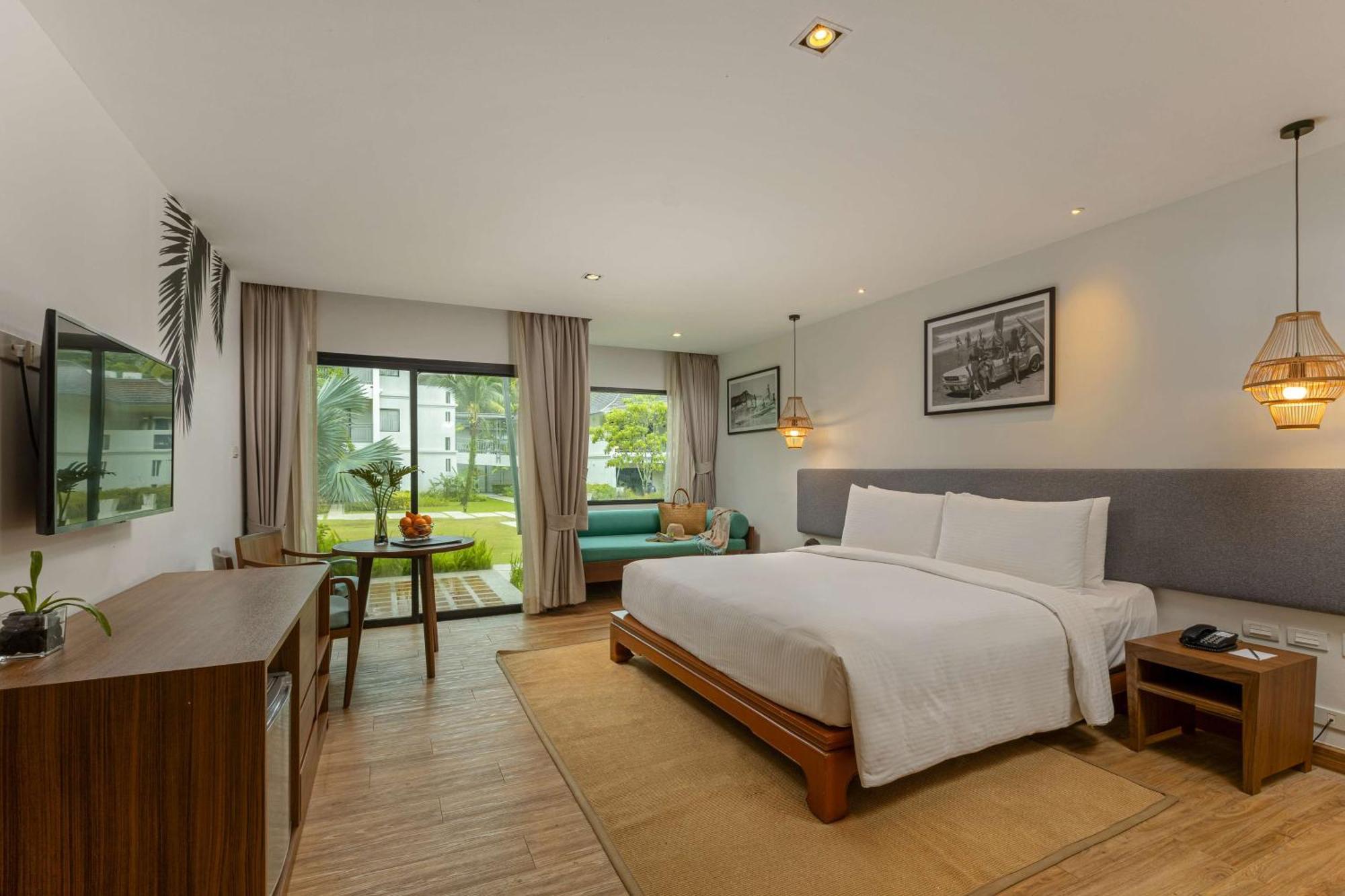 Outrigger Khao Lak Beach Resort - Sha Extra Plus 외부 사진 Deluxe Pool Access