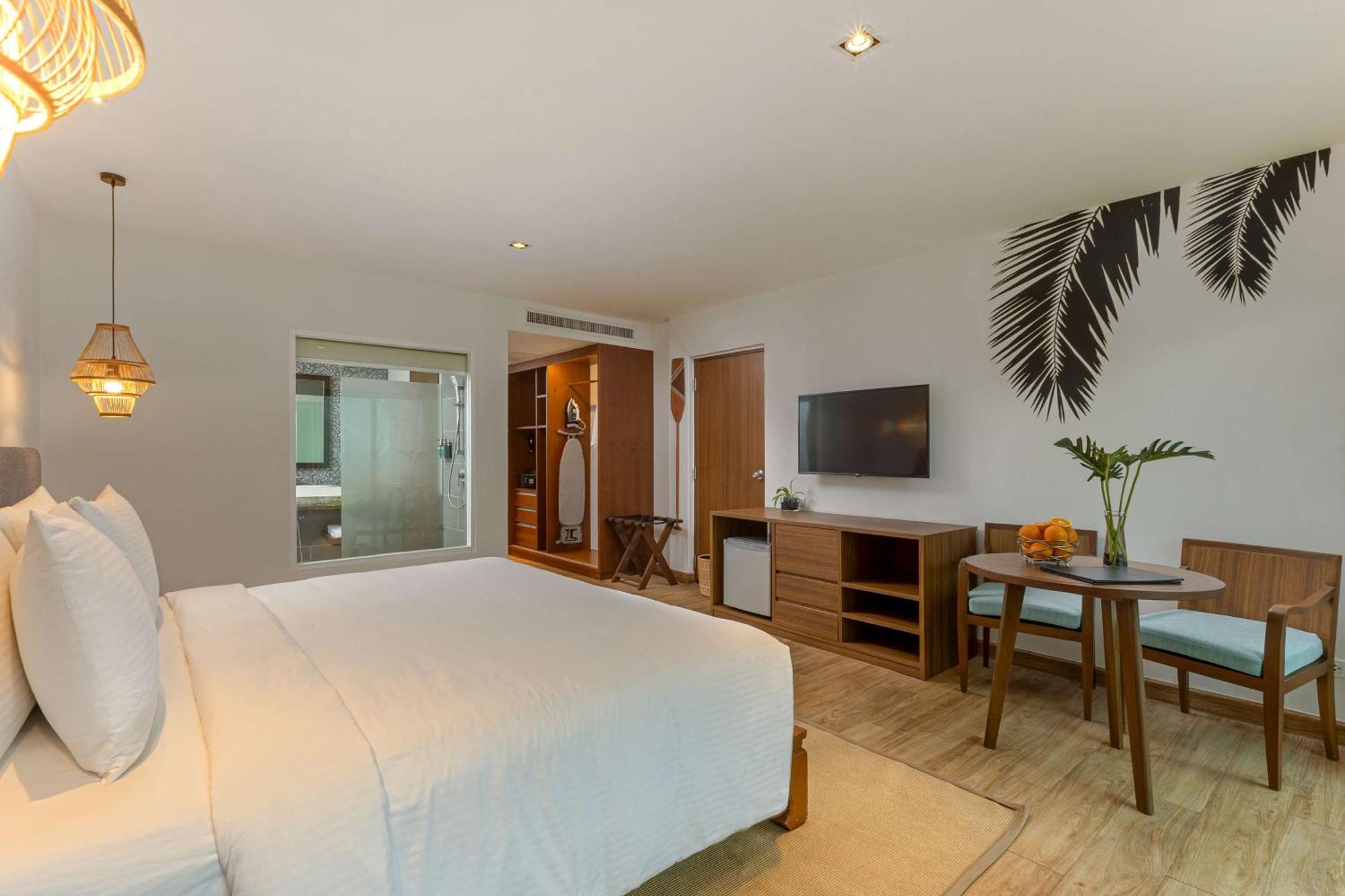 Outrigger Khao Lak Beach Resort - Sha Extra Plus 외부 사진 Deluxe Ocean View