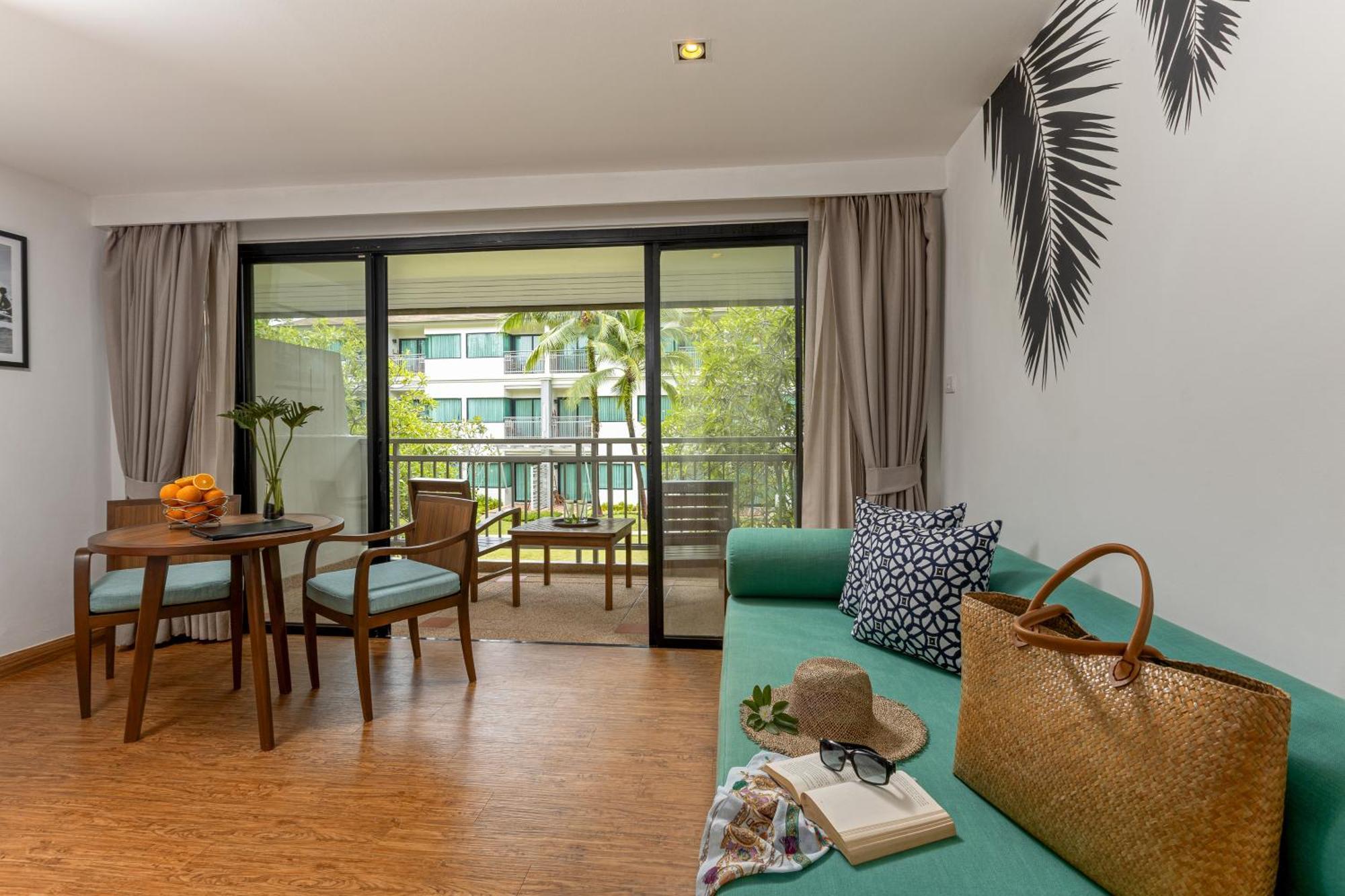 Outrigger Khao Lak Beach Resort - Sha Extra Plus 객실 사진 Deluxe Room