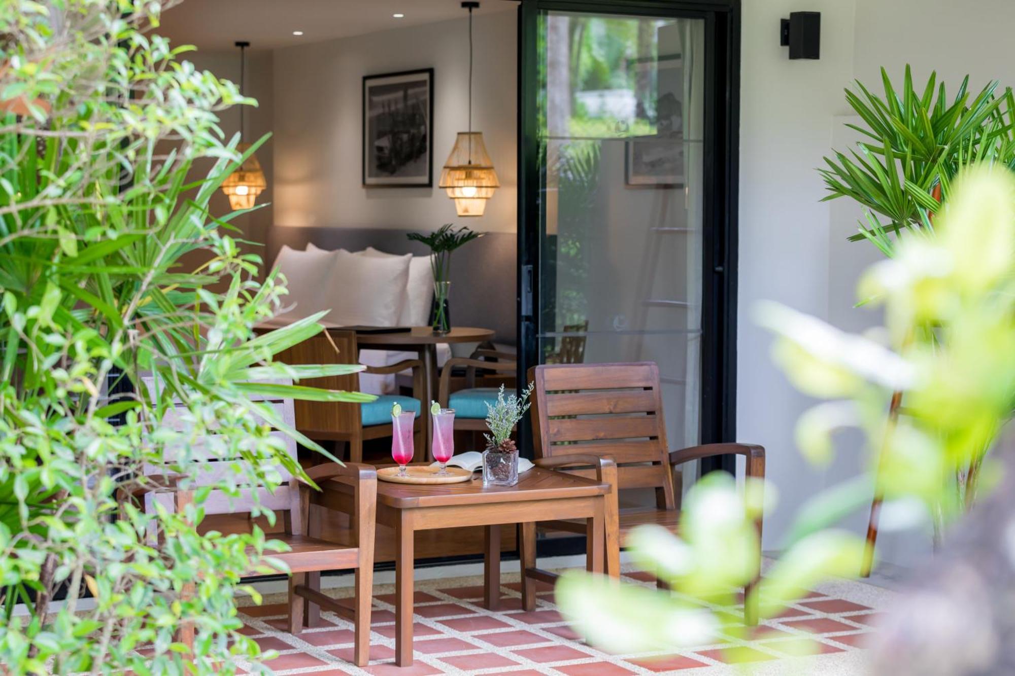 Outrigger Khao Lak Beach Resort - Sha Extra Plus 객실 사진 Deluxe Pool Access