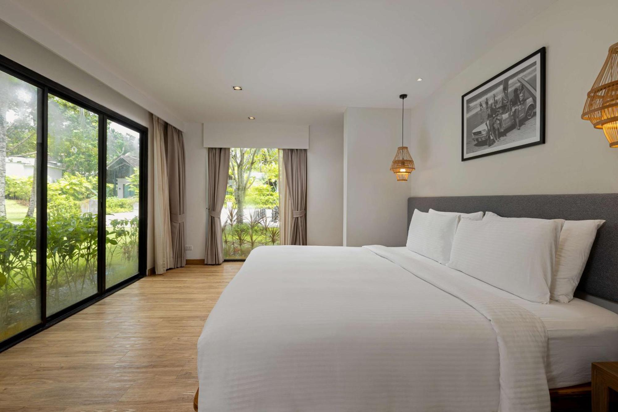 Outrigger Khao Lak Beach Resort - Sha Extra Plus 외부 사진 Deluxe Room